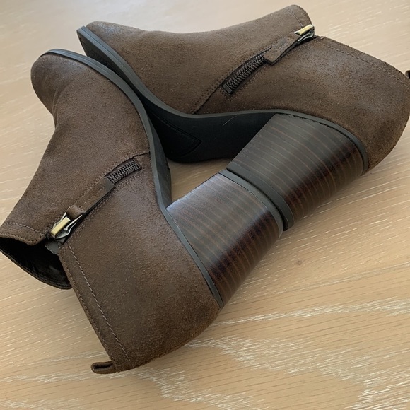 Franco Sarto Barrett Ankle Booties Size 7.5M New with Box, super cute - Picture 6 of 10